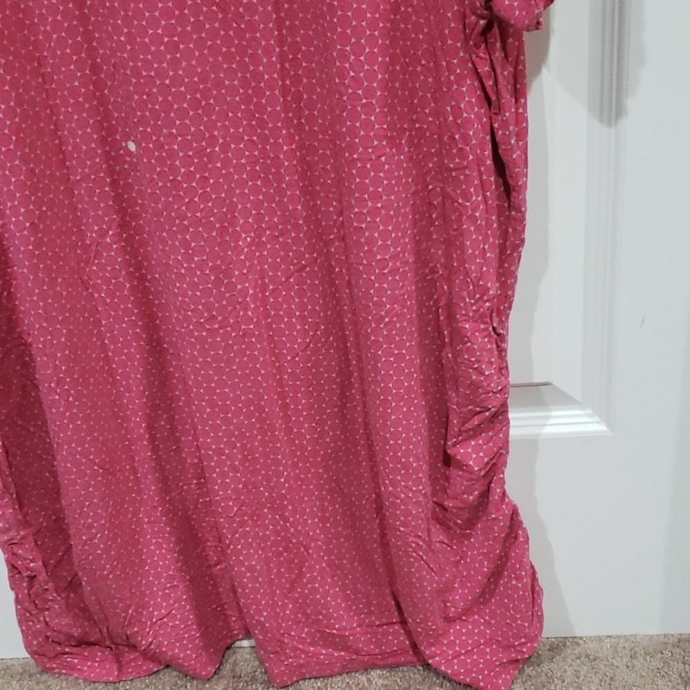 New additions Maternity top pink XL - Picture 2 of 7